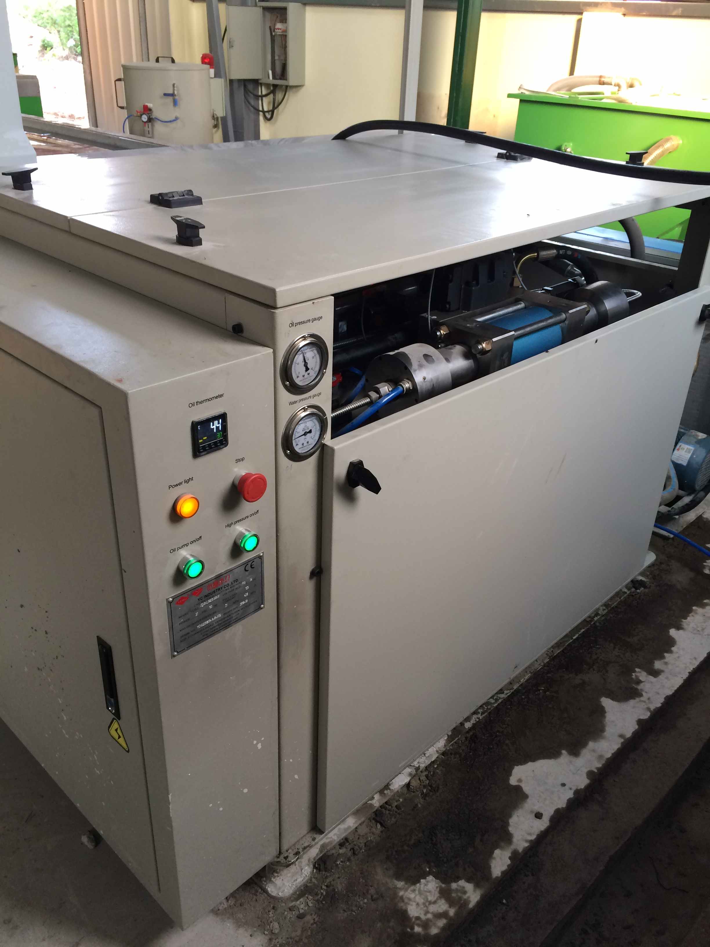 Những điều cần chuẩn bị trước khi mua máy cắt tia nước Những điều cần chuẩn bị trước khi mua máy cắt tia nước