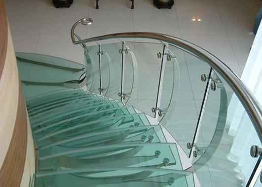 Máy cắt tia nước có thể cắt kính cường lực không? Máy cắt tia nước có thể cắt kính cường lực không?