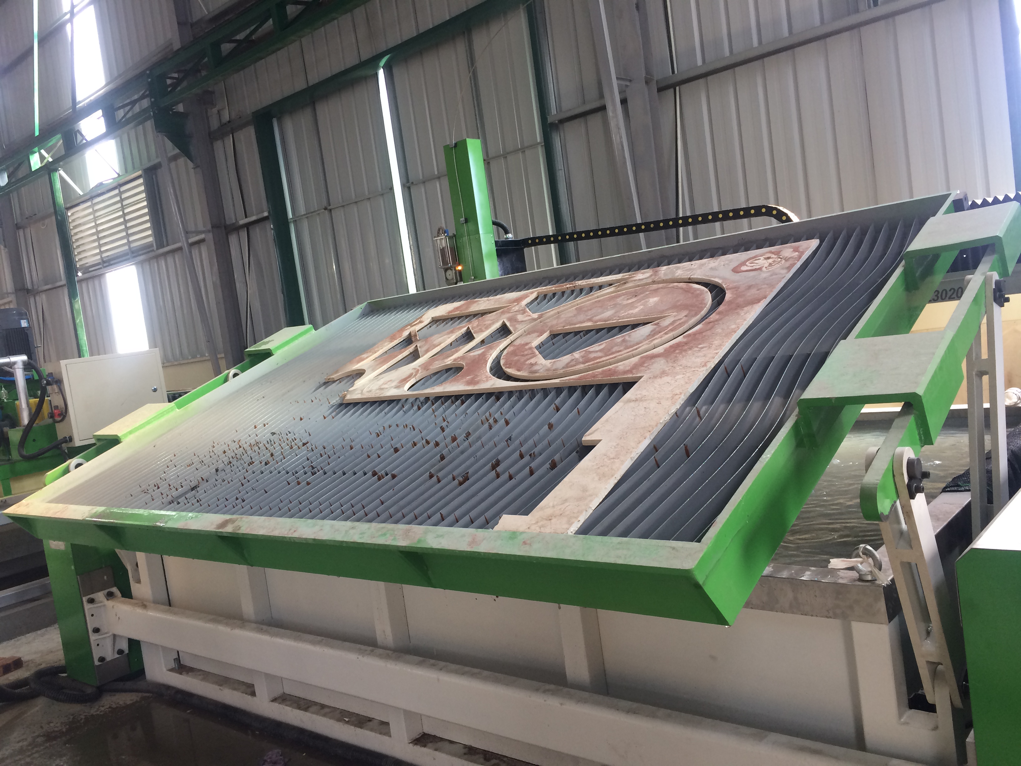 Các câu hỏi thường gặp về máy cắt bằng tia nước Các câu hỏi thường gặp về máy cắt bằng tia nước