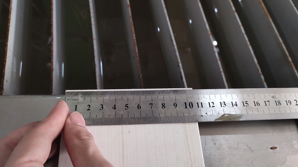 Kiểm soát tốc độ cắt vật liệu của máy cắt tia nước