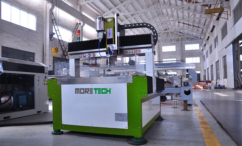 Máy cắt tia nước Moretech L1010