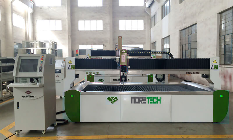 Máy cắt tia nước Moretech L3015